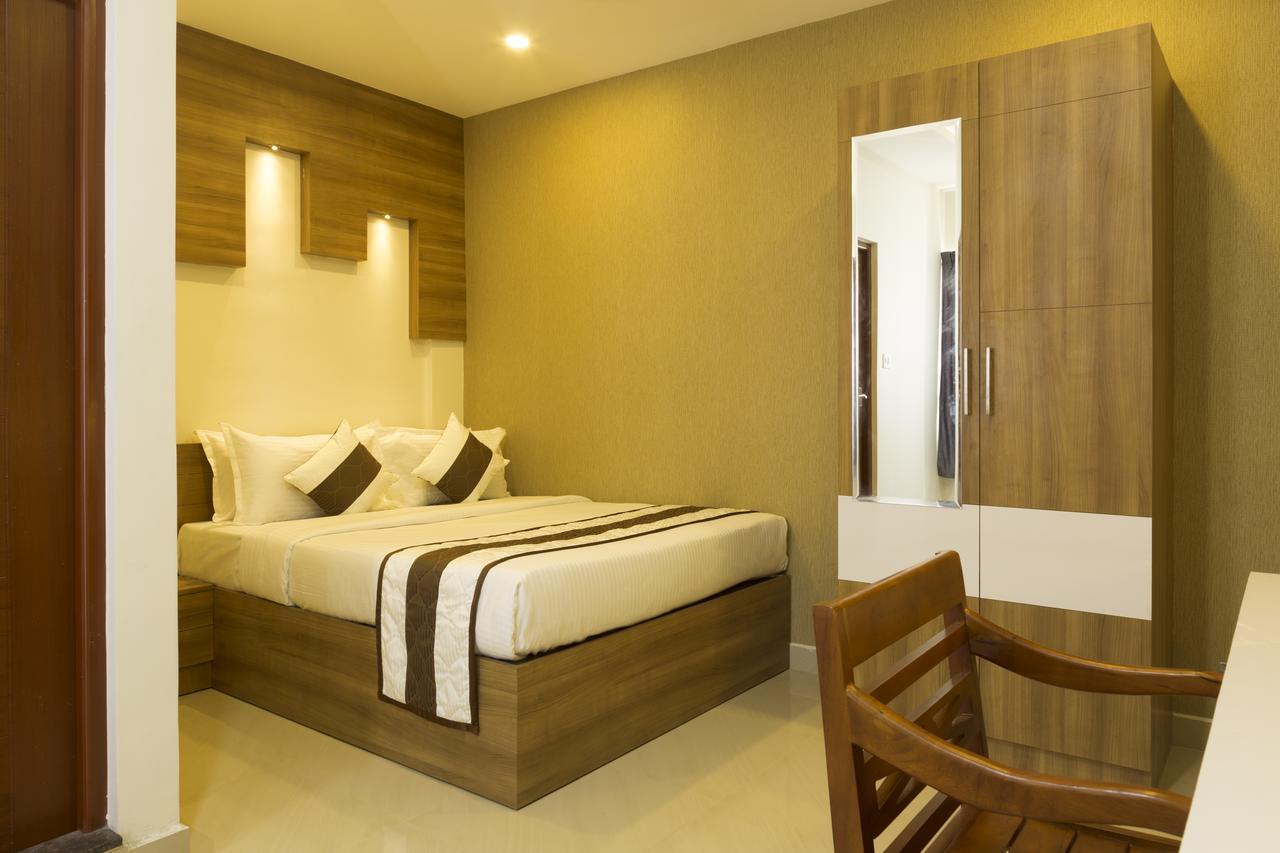 Hotel Hostess Thekkady Exterior foto